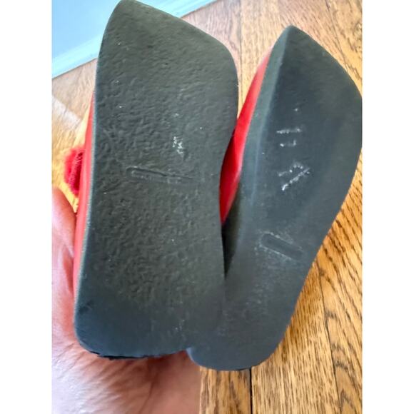 Buckle My Shoe Girls' Red Mary Jane Shoes (Italy) Size 10 - Picture 3 of 4